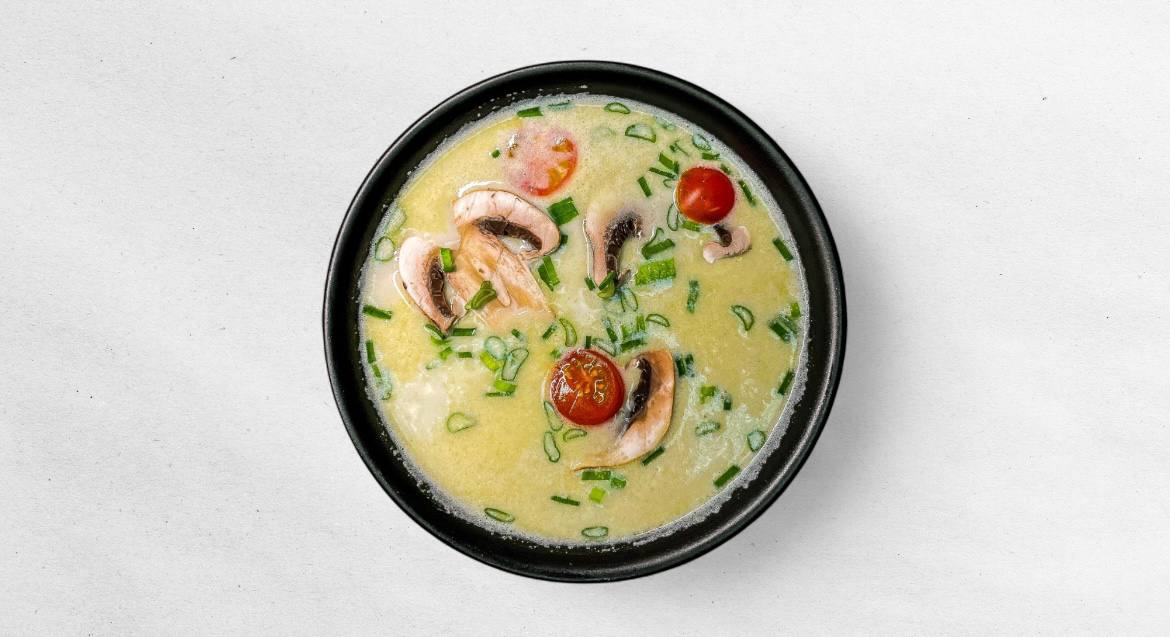Tom Kha